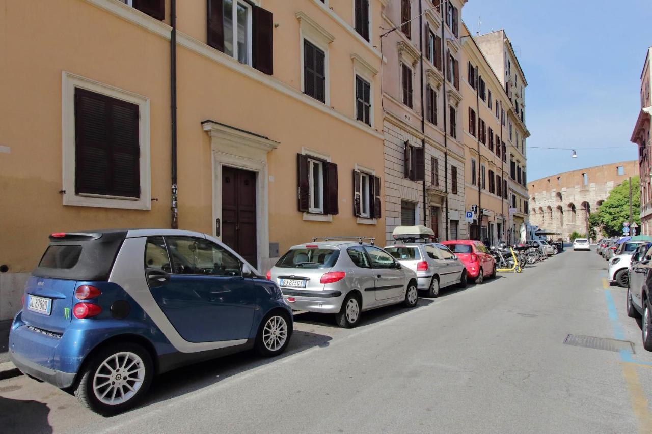 Colosseo Terrace Apartment Rom